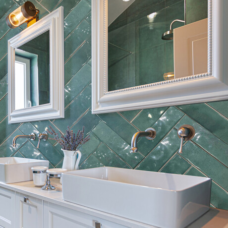 Ceramica Tipo Brick Brillo 7.5X25Cm Pared Esmeralda GAMAS DE VERDE