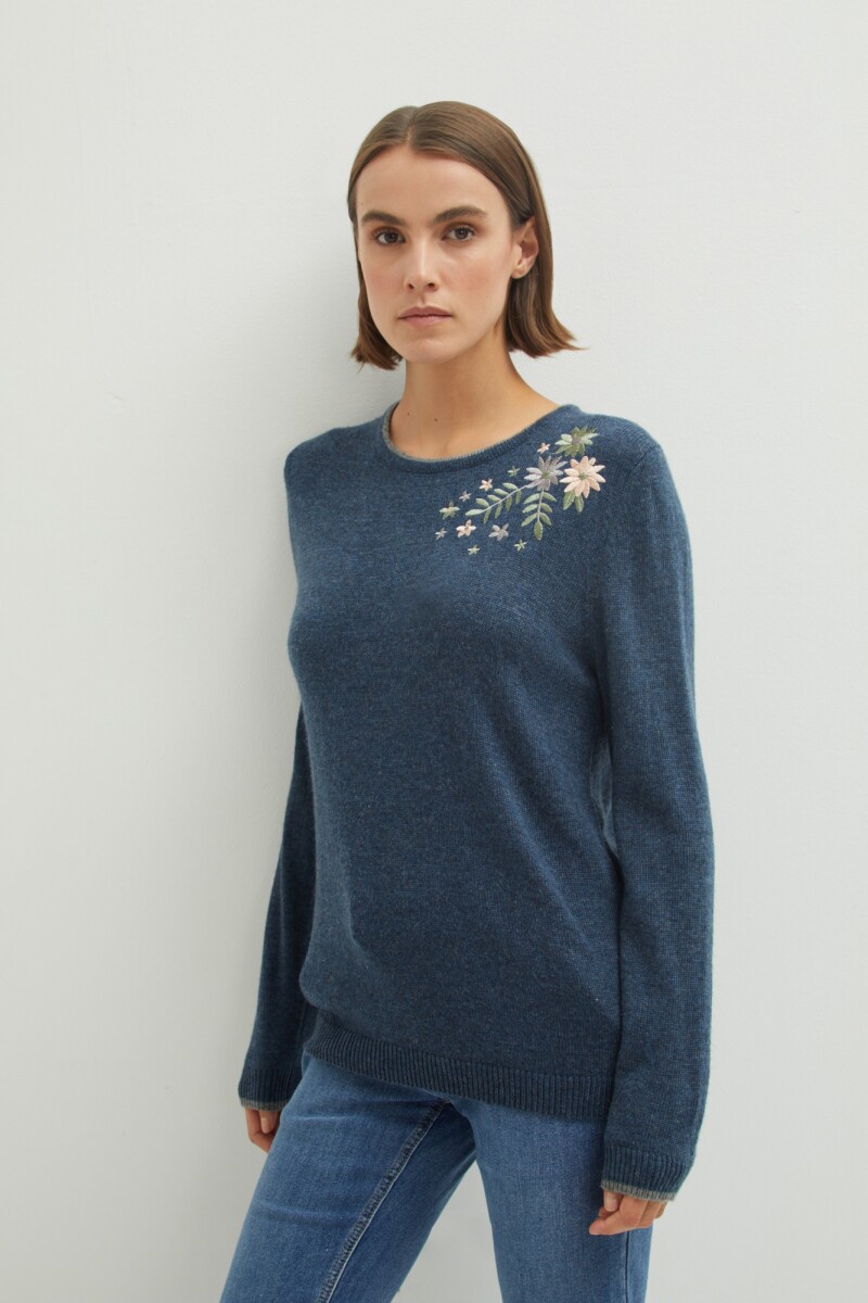 Sweater bordado - azul piedra melange 