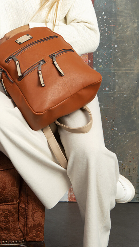 MOCHILA MEMPHIS CARAMELO