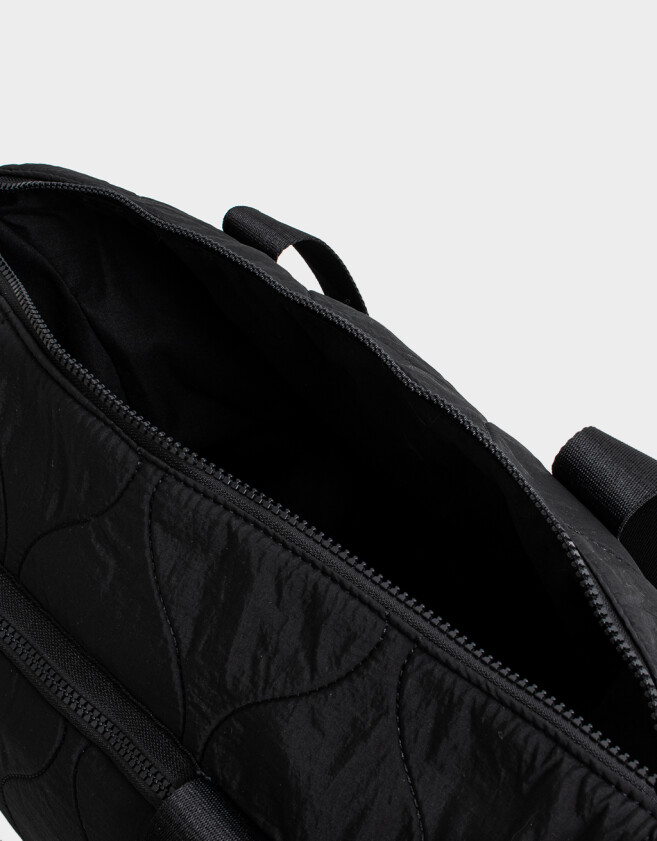 Bolsos Puffy Bolso Deportivo Acolchado - Negro