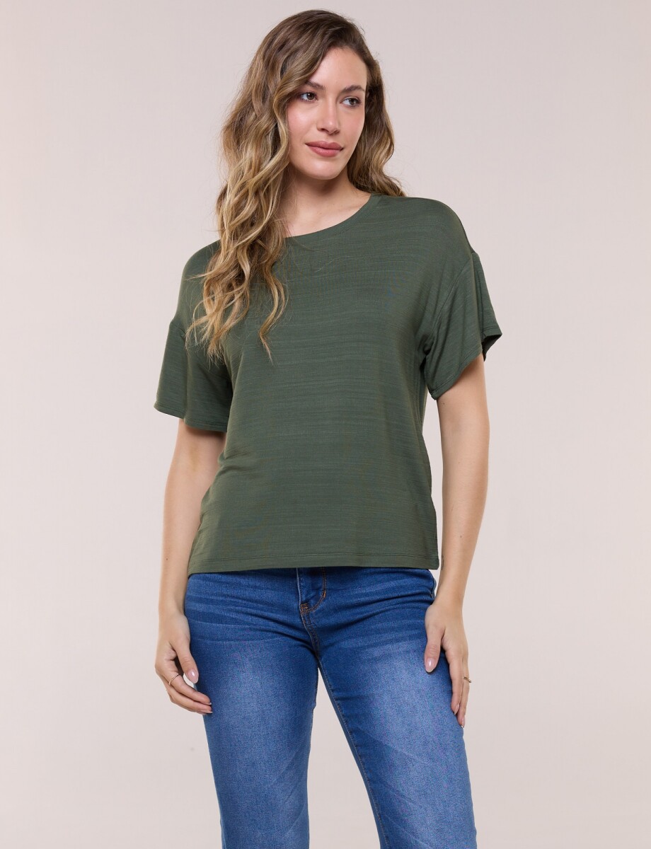 Remera Boxy Hombro Caido - Oliva 