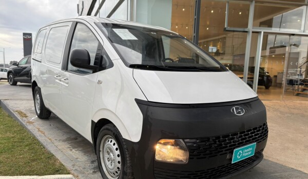 Hyundai H1 Staria Furgon 2.2 Diesel - 2021 Hyundai H1 Staria Furgon 2.2 Diesel - 2021