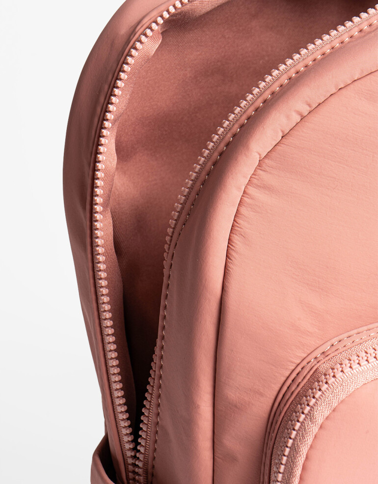 Mochilas Urbanas Nylon Mochila En Material Reciclado - Rosa Oscuro