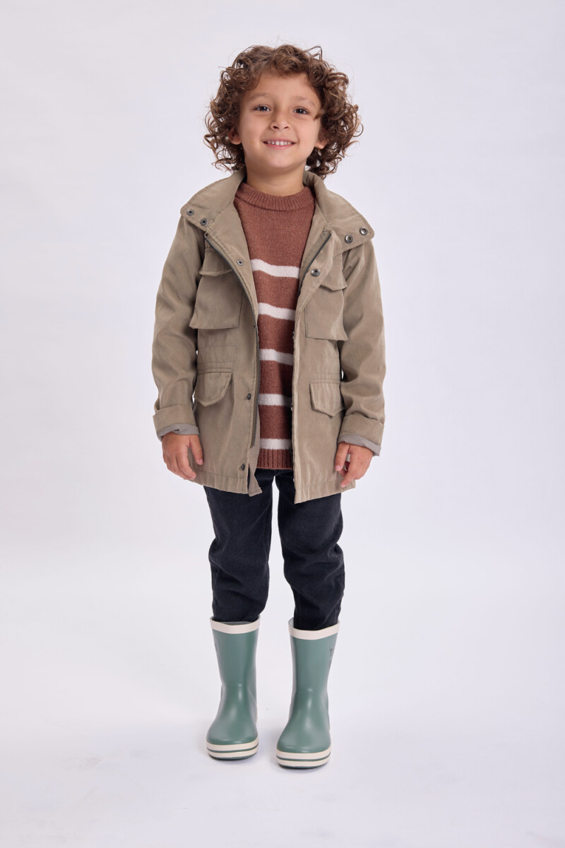 Campera parka liviana Verde