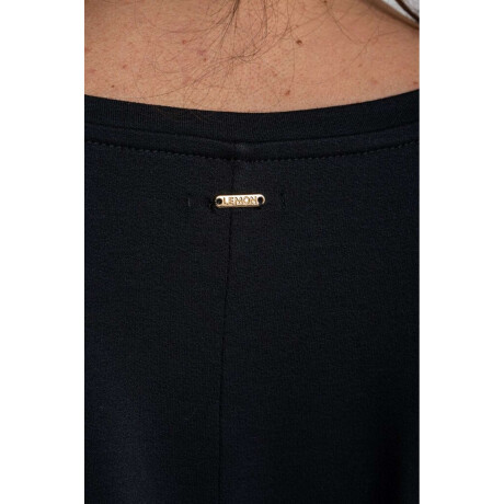 Remera Negro