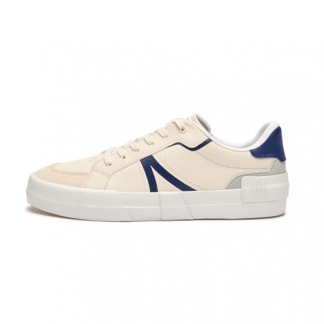 Lacoste L004 Leather Trainers WN1