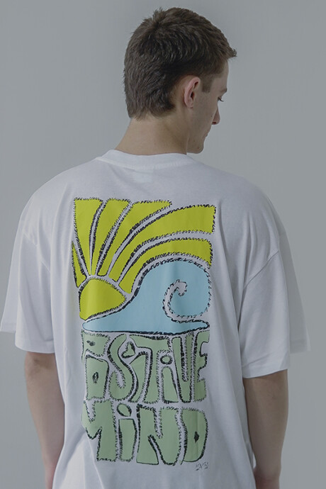 Remera Pulau Positive Mind Blanco