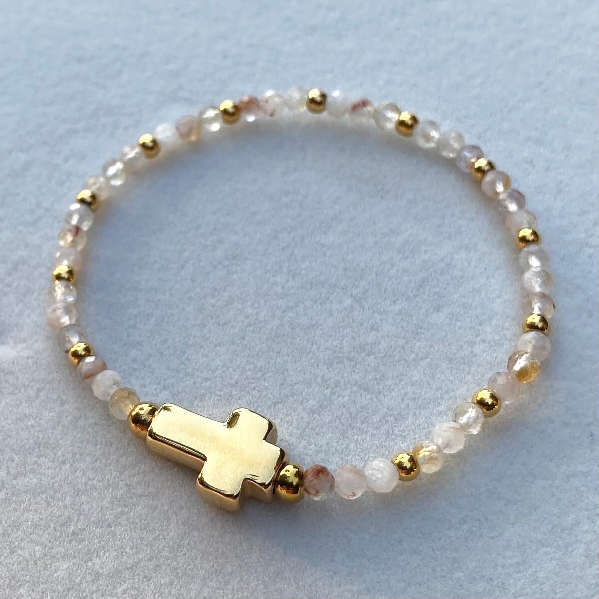 Pulsera CRUZ en acero y piedras naturales 