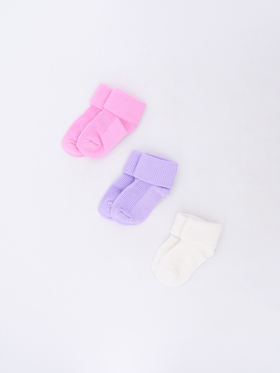 MEDIAS DE BEBÉ BÁSICAS - ESTAMPADO 2 