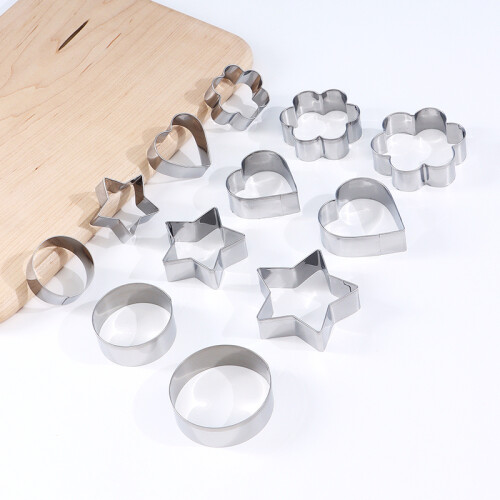 Juego De Moldes Cortadores Para Galletitas - 12 Unidades Juego De Moldes Cortadores Para Galletitas - 12 Unidades