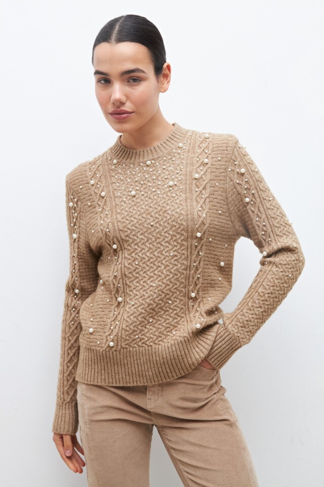 Sweater con estructuras y perlas beige melange