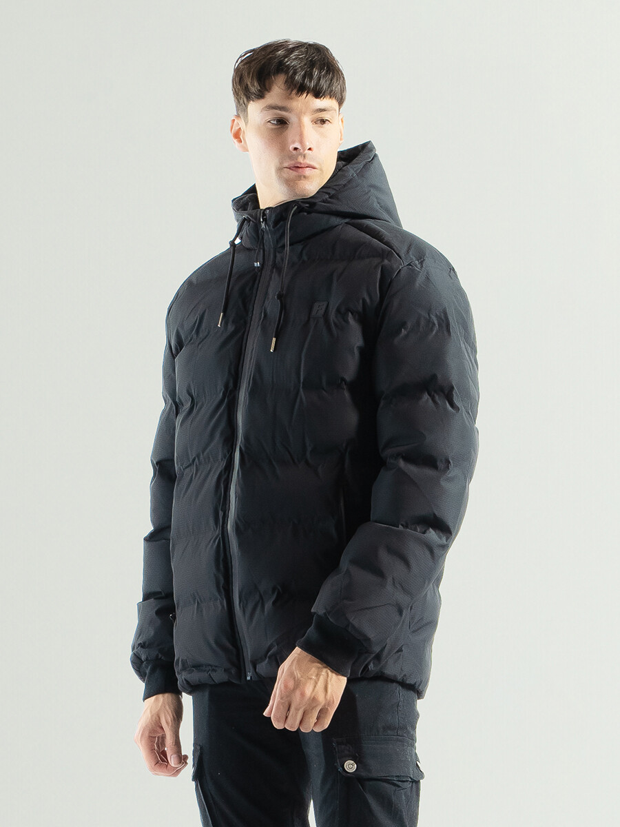 Campera Nylon Capitoneada C/Capucha Jack - Negro — Forum Industries Co