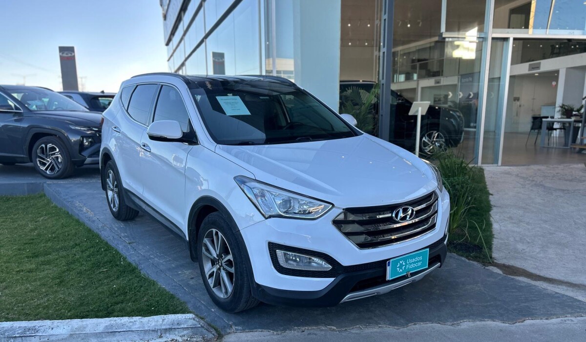 Hyundai Santa Fe GLS 3.3 7 Plz 4x4 - 2014 Hyundai Santa Fe GLS 3.3 7 Plz 4x4 - 2014