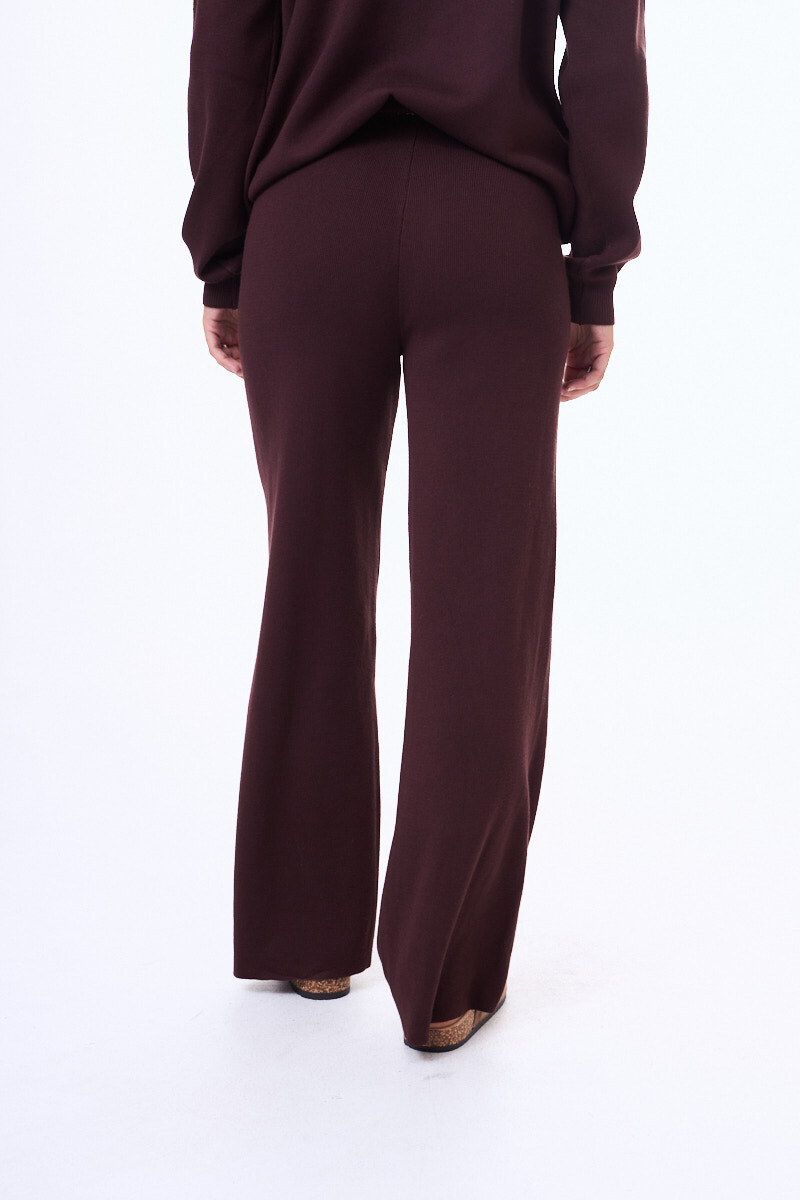 Pantalon Moda Laredo Marrón