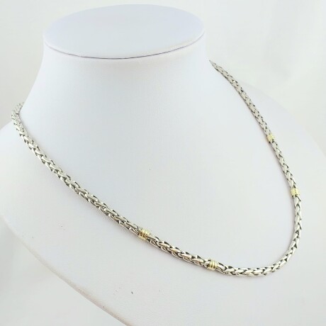 Cadena de plata 925 con detalles de double en oro 18 Ktes, 45 cm. Cadena de plata 925 con detalles de double en oro 18 Ktes, 45 cm.