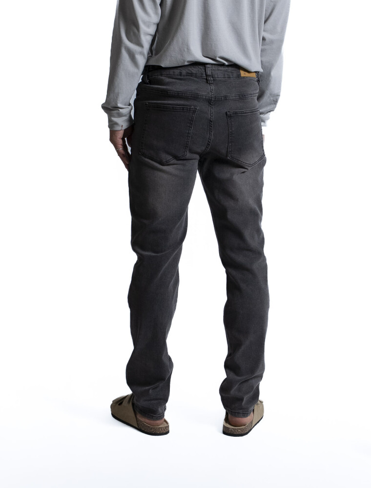 Jean Regular Fit Largo 30 Gris