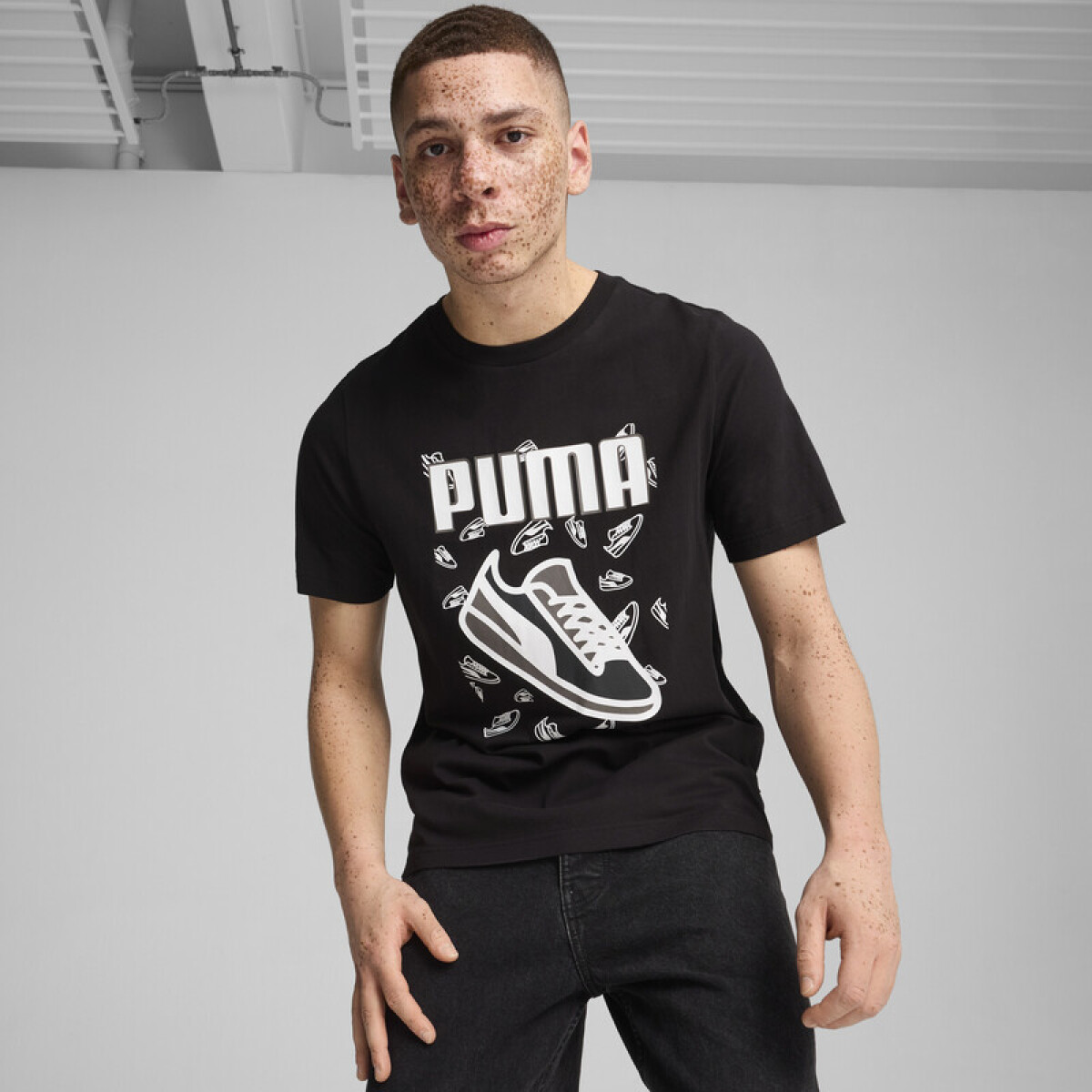 Graphics Sneaker Tee 68320901 - Negro 