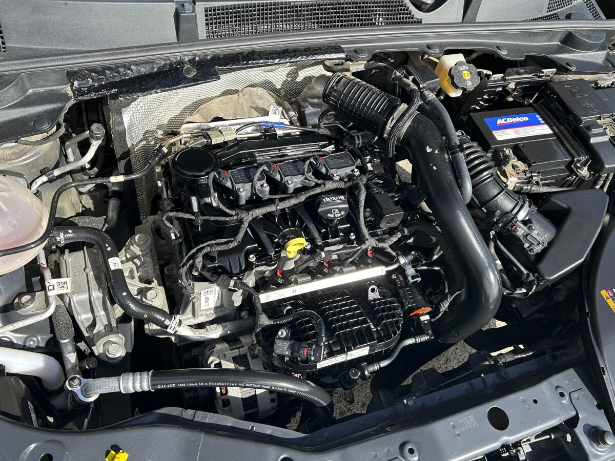 Chevrolet Onix Plus LTZ 1.0T Extra Full | Permuta / Financia Chevrolet Onix Plus LTZ 1.0T Extra Full | Permuta / Financia