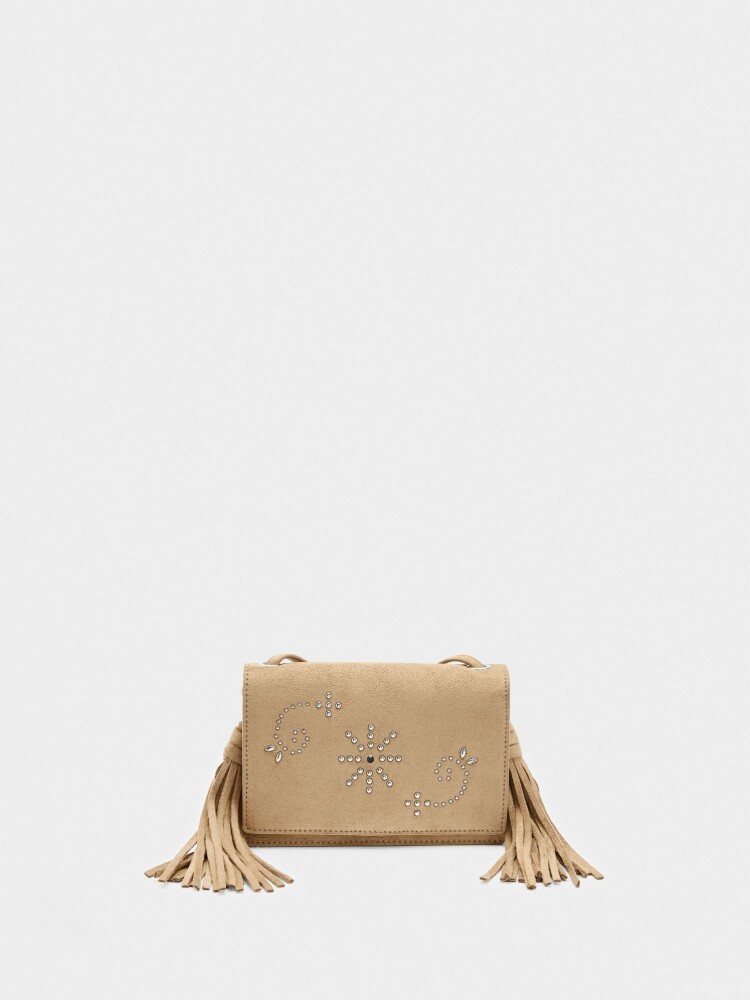 Bolso Bandolera Con Tachuelas Y Flecos camel