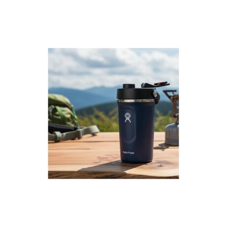Shaker 24Oz (710ml) Hydro Flask Indigo