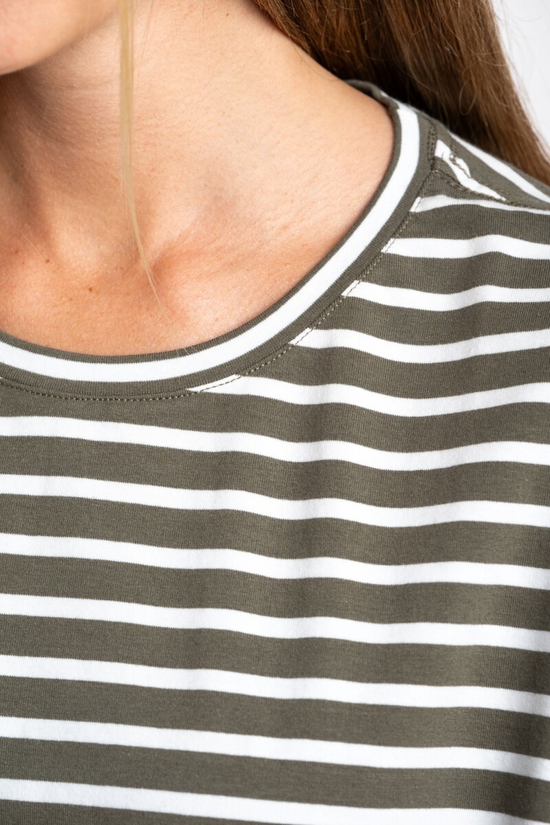 Remera Algodón Elastano Rayada Oliva