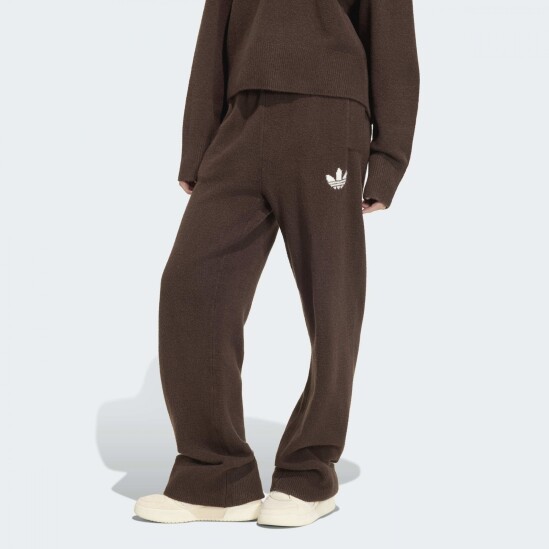 Pantalón Adidas Essentials Marrón