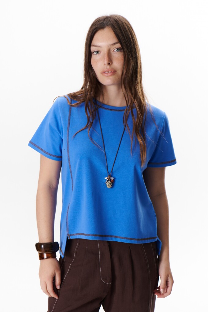 REMERA LARA AZUL