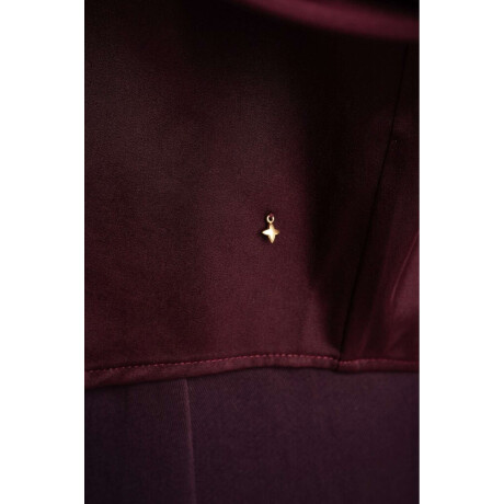 Camisa Saten Bordeaux