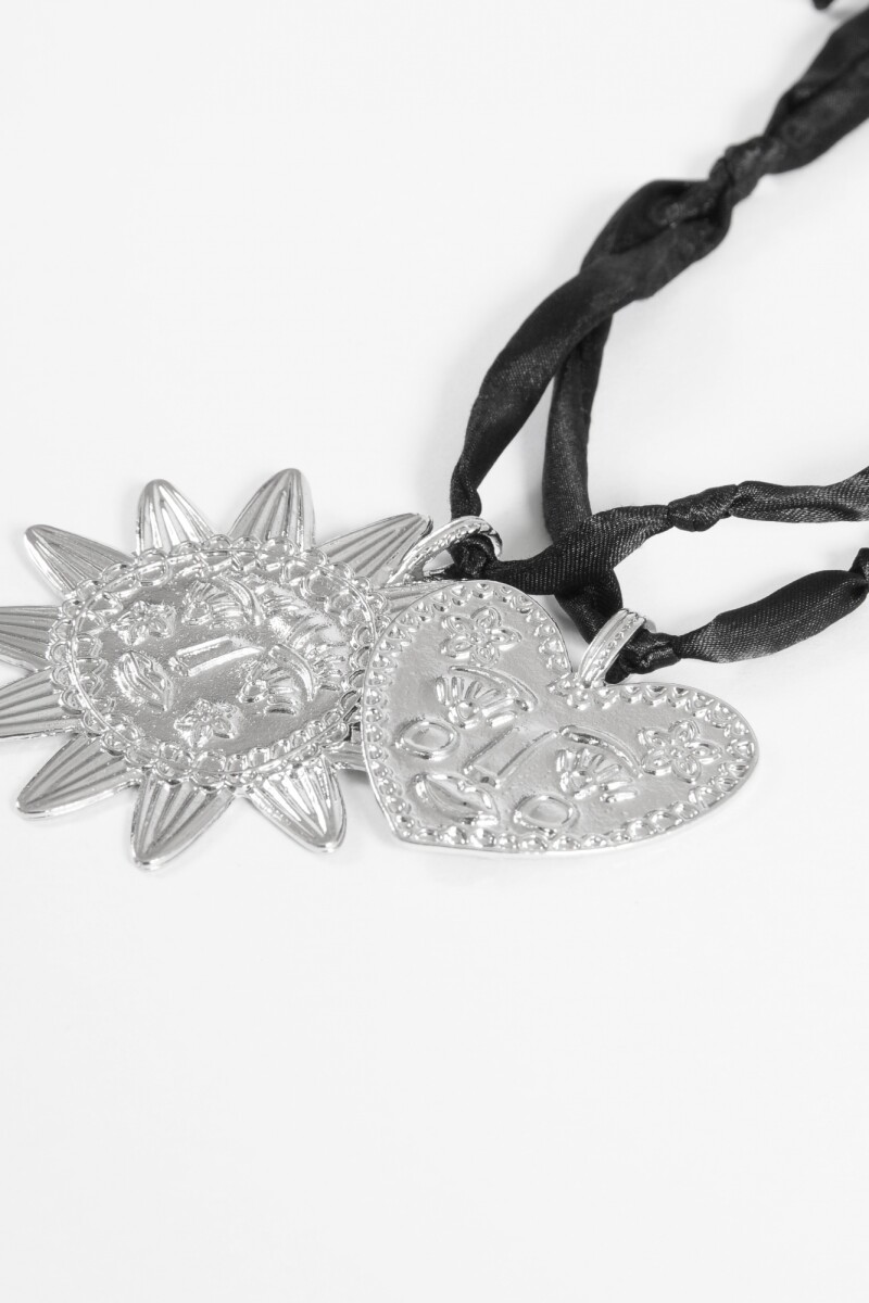 Collar cordón dije sol plateado