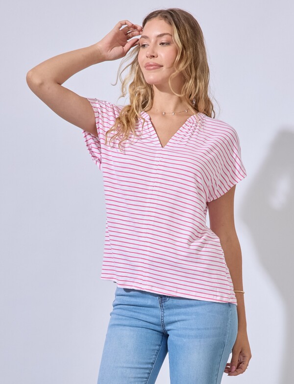 Remera Lineas FUCSIA