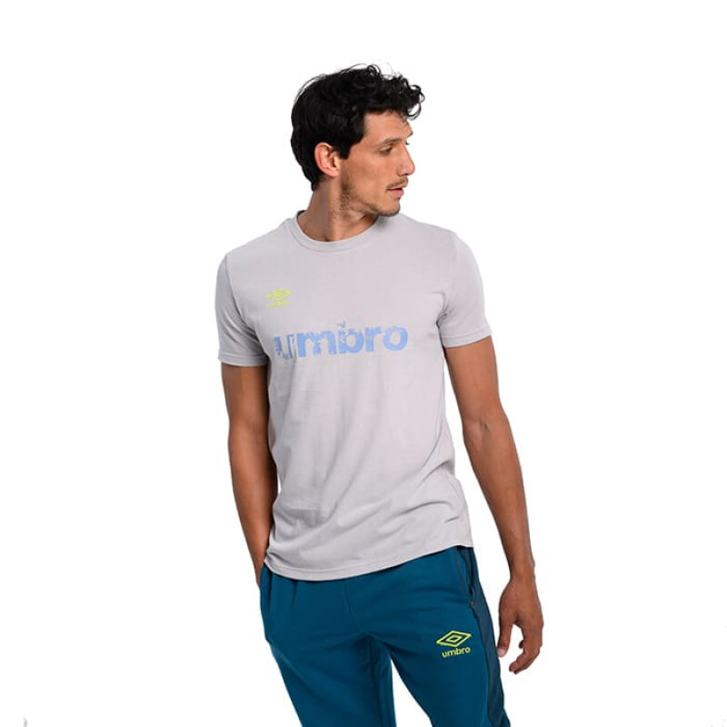 Remera Umbro Double Logo de Hombre - 20106007 Gris-celeste