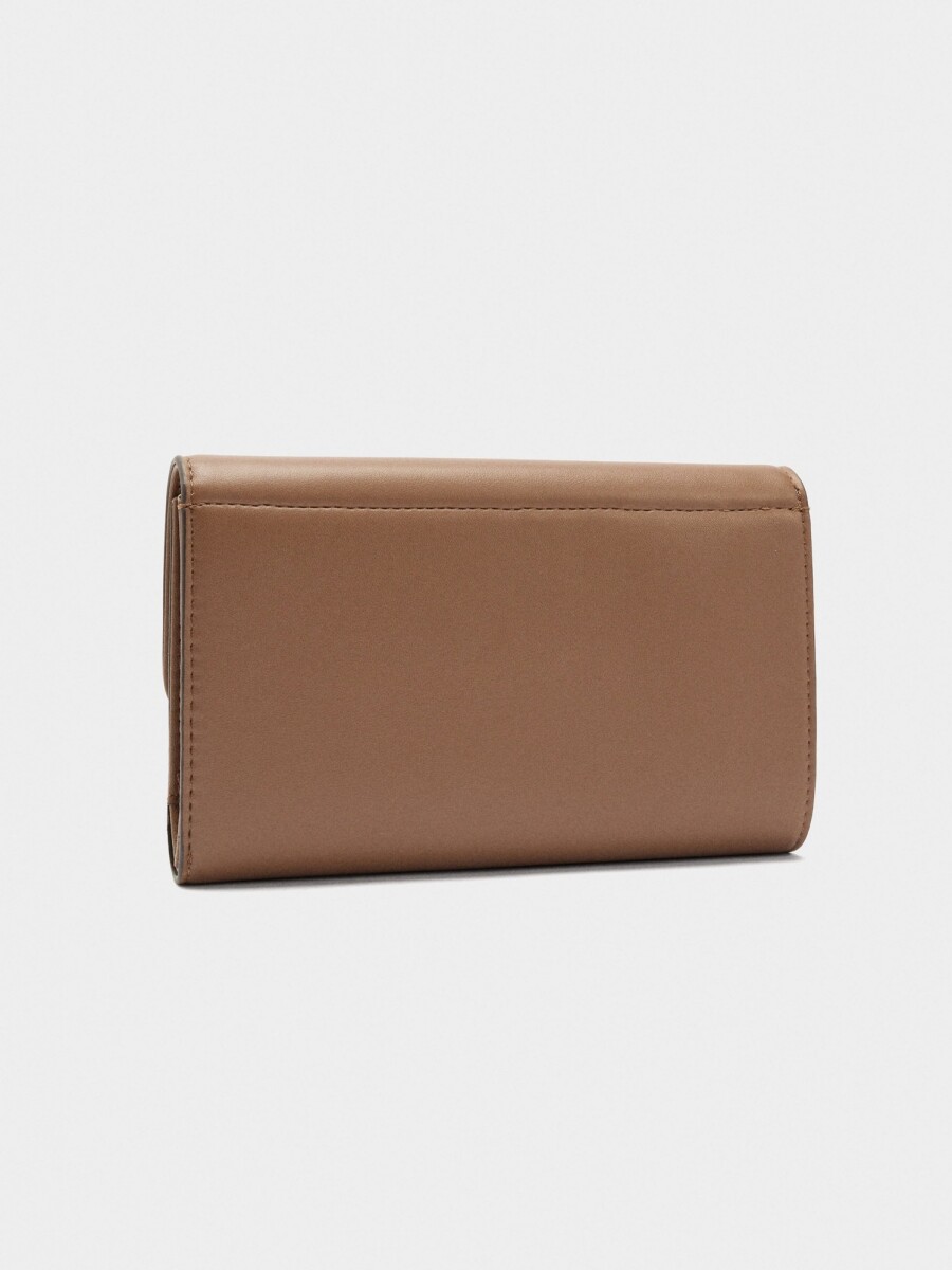 Cartera Lisa Con Solapa camel