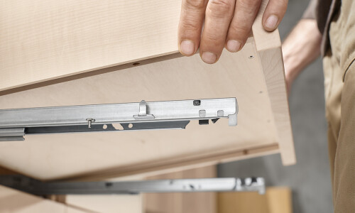 Guía oculta Tandem con cierre suave 560H 300