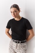 REMERA AGAVE Negro