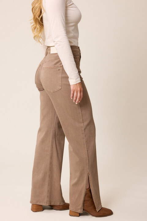 JEAN ERNAUS POLANCO Nude