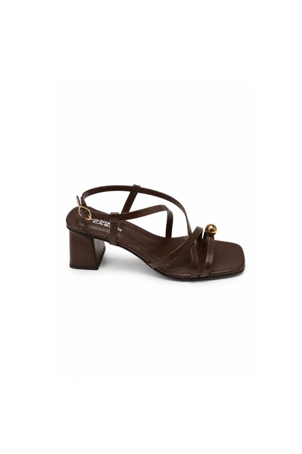 SANDALIA MUST Chocolate