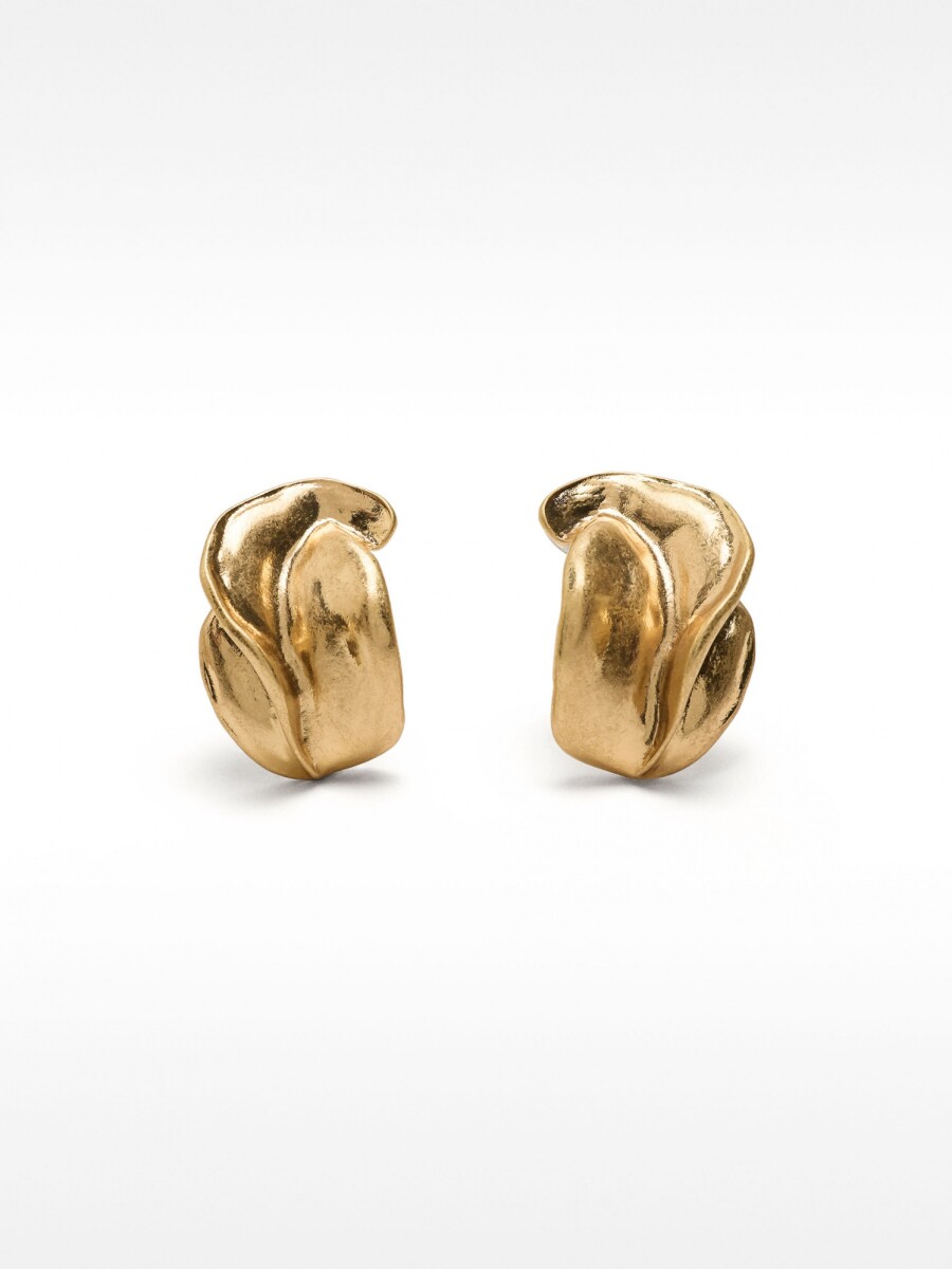 Pendientes Dorados Con Relieve dorado
